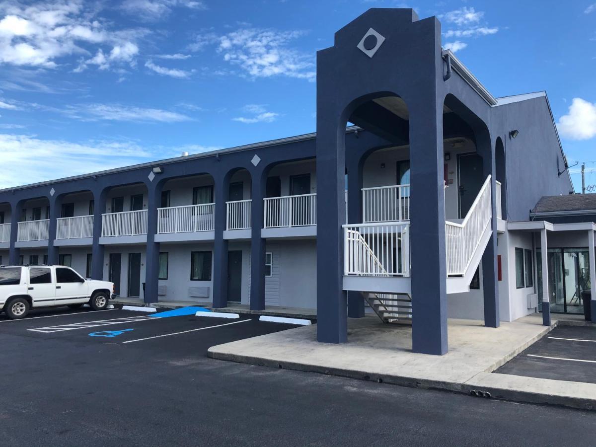 Budget Inn Timmonsville Exterior photo